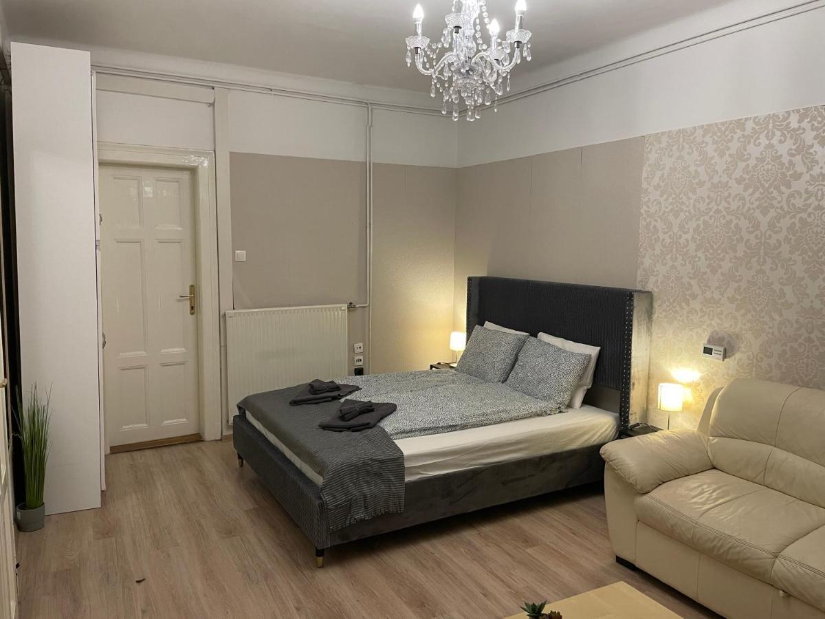 Cozy Apartment On Raday Corso Budapest Eksteriør billede