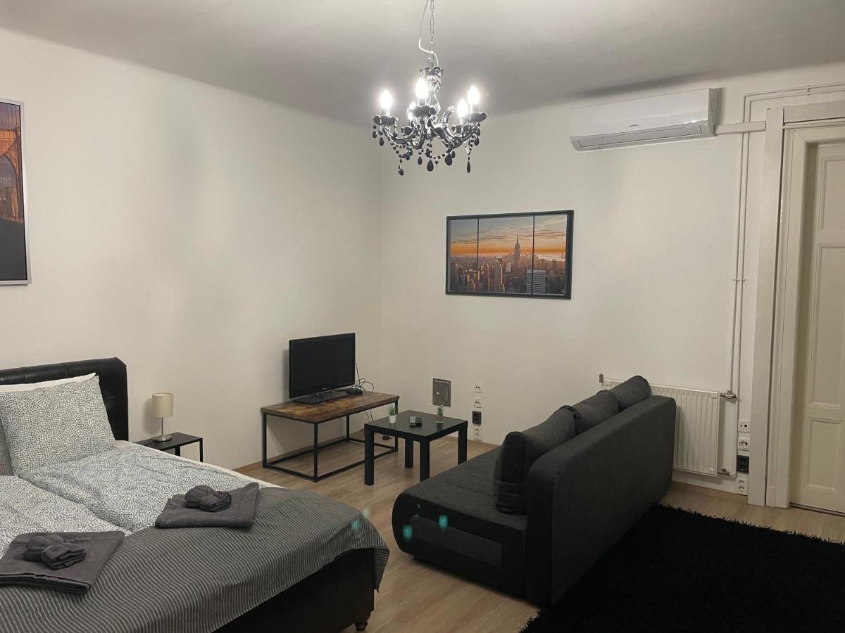 Cozy Apartment On Raday Corso Budapest Eksteriør billede
